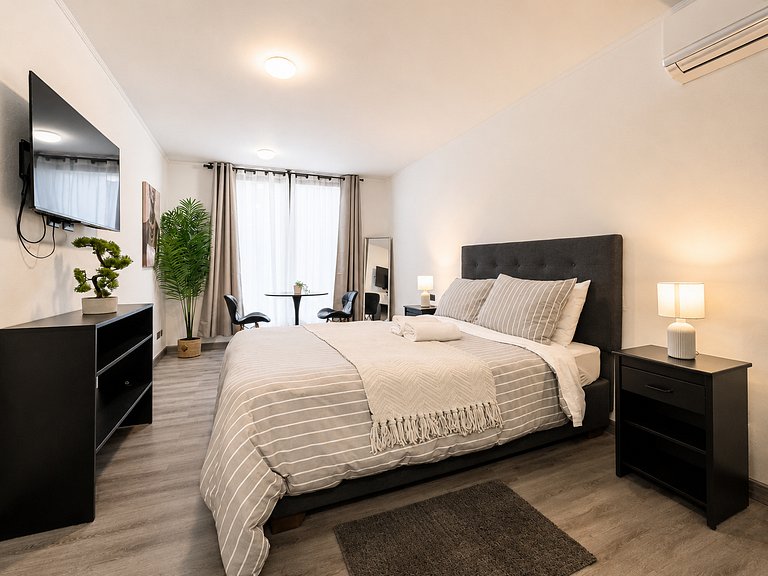 Sleek Santiago Studio | AC, Pool & 24/7 Security