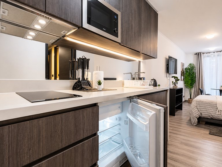 Sleek Santiago Studio | AC, Pool & 24/7 Security