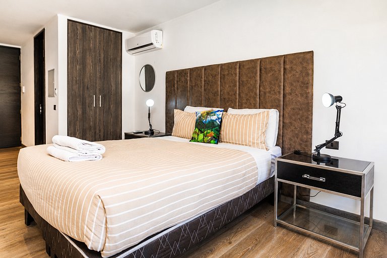 Cozy Yungay Studio with Pool & Gym