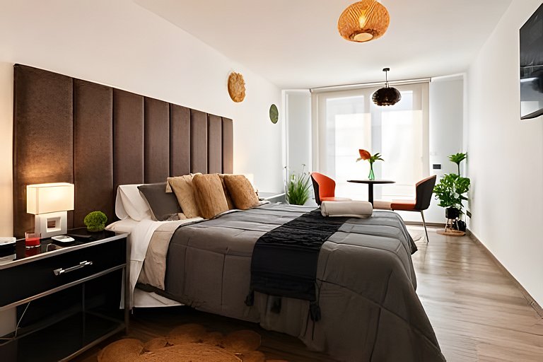 Cozy Design Studio w/ AC & Smart Lock
