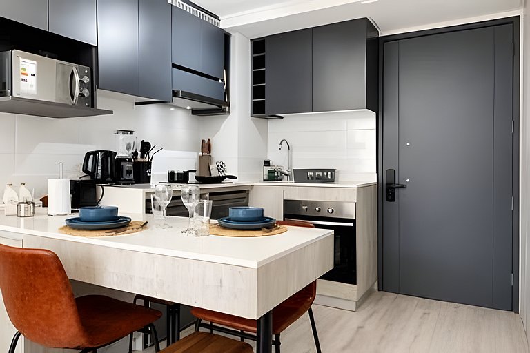 Cozy & Modern Stay for 4 Guests