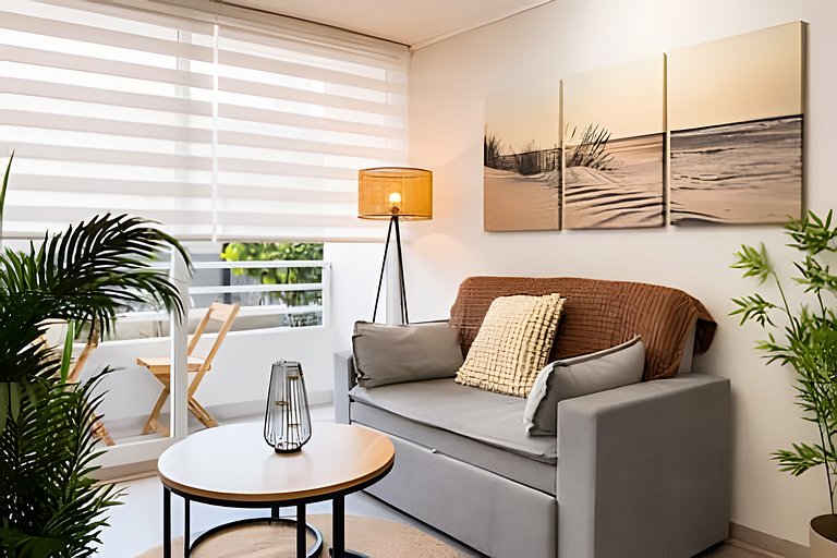 Cozy & Modern Stay for 4 Guests