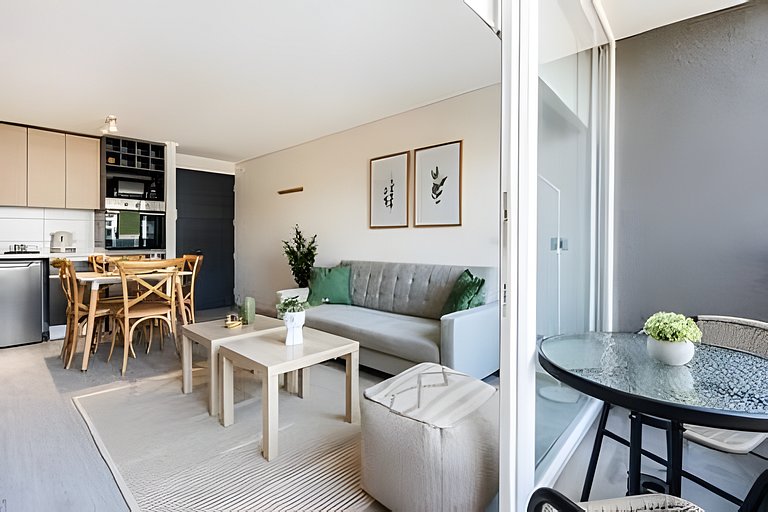 Central Santiago Stay + Parking
