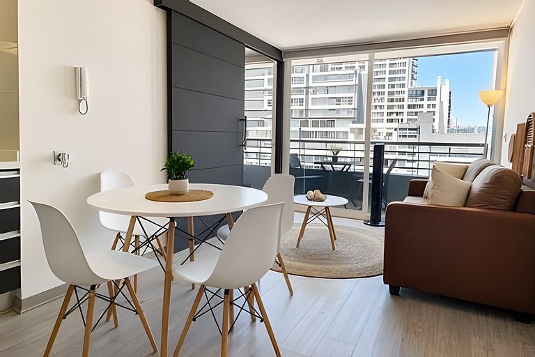 Modern Stay in Santiago Center