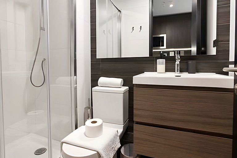 Premium Studio | Pool, Gym & Comfort