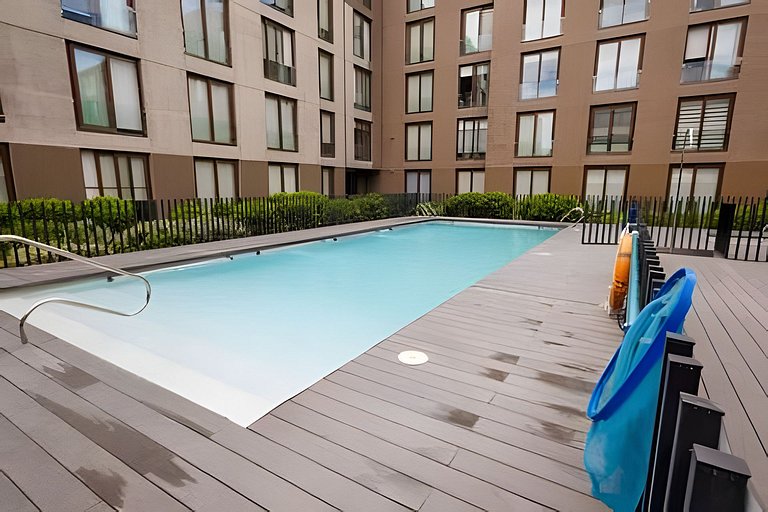 Premium Studio | Pool, Gym & Comfort