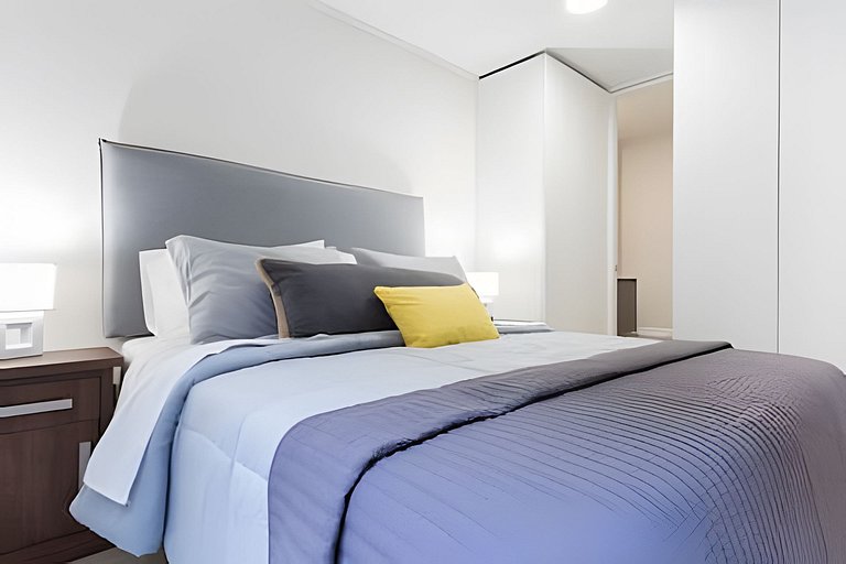 Cozy 1BR Near Downtown | A/C & WiFi
