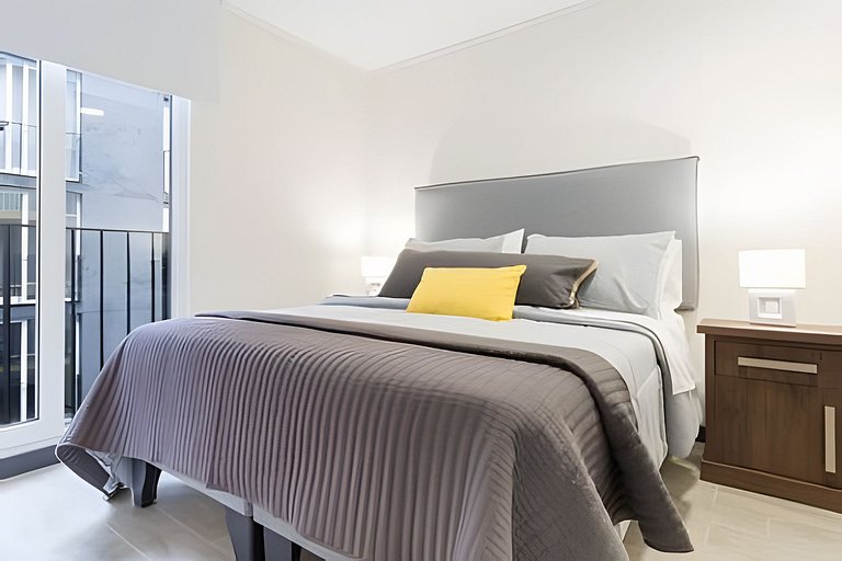 Cozy 1BR Near Downtown | A/C & WiFi