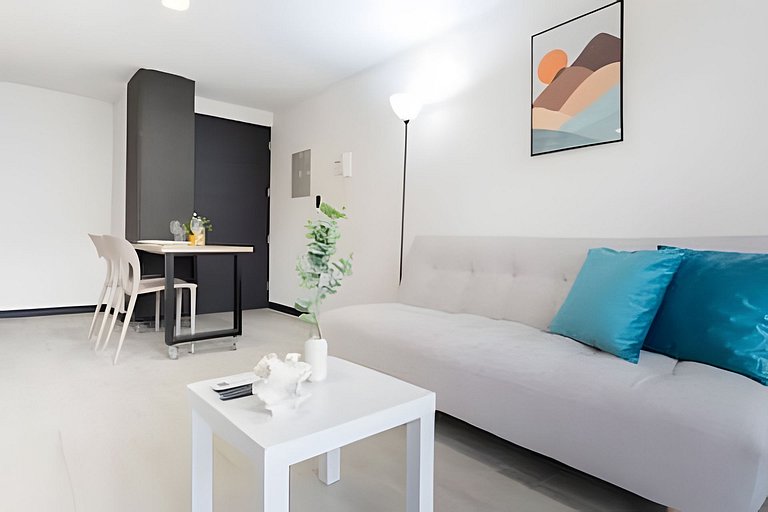 Modern 1BR | A/C | Near Metro & Quinta Normal