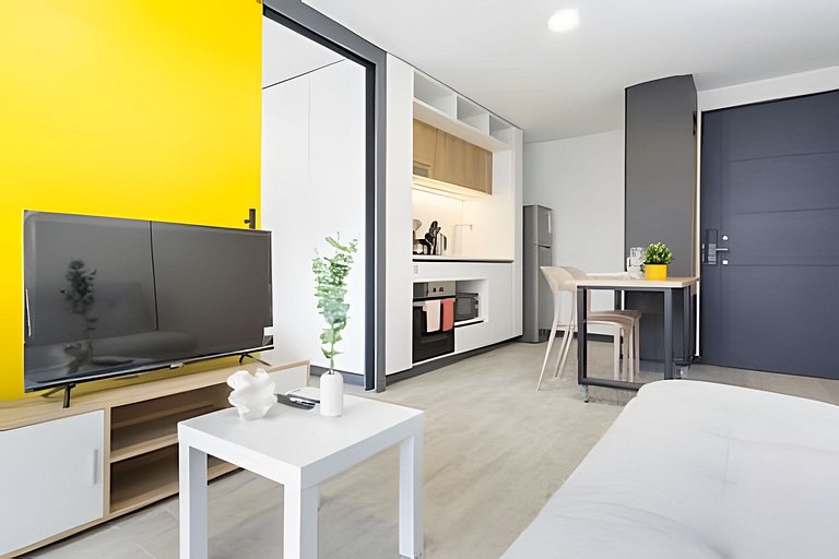 Modern 1BR | A/C | Near Metro & Quinta Normal