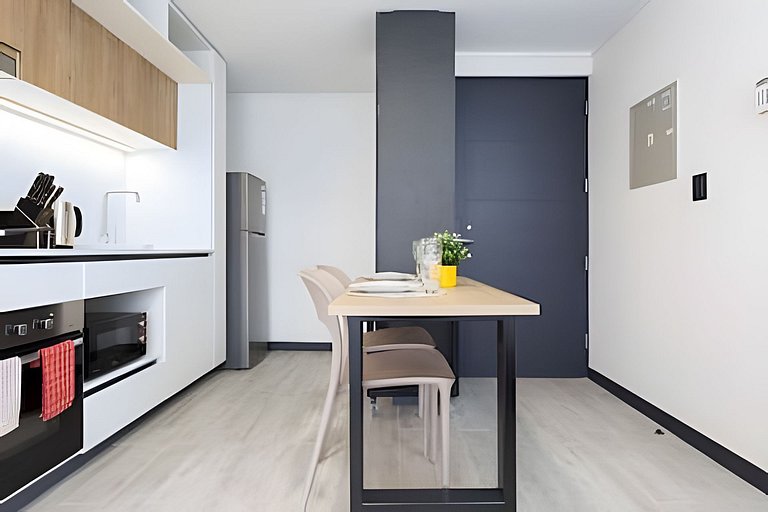 Modern 1BR | A/C | Near Metro & Quinta Normal