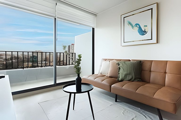 Stylish 1BR | Metro Franklin & City View