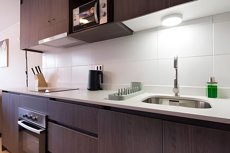 Santiago Centro | Pool, Laundry & 1BR