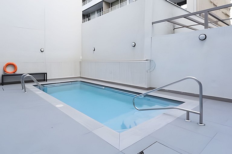 Santiago Centro | Pool, Laundry & 1BR